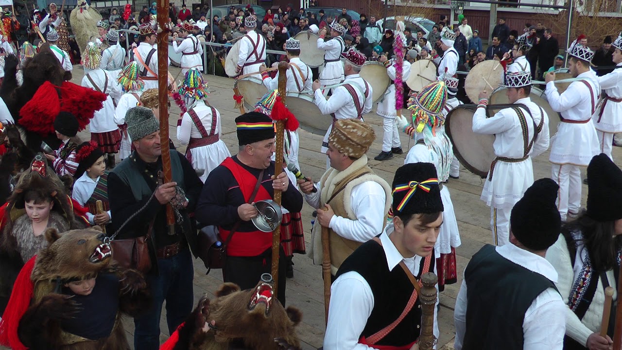 Urs Darmanesti 2017 - Ceata Mascas - 1