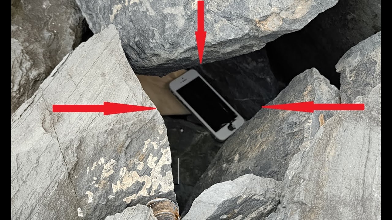 I found a thrown Iphone SE 2016 while walking on the rocks. I restored it. RESTORATED IPHONE SE 2016