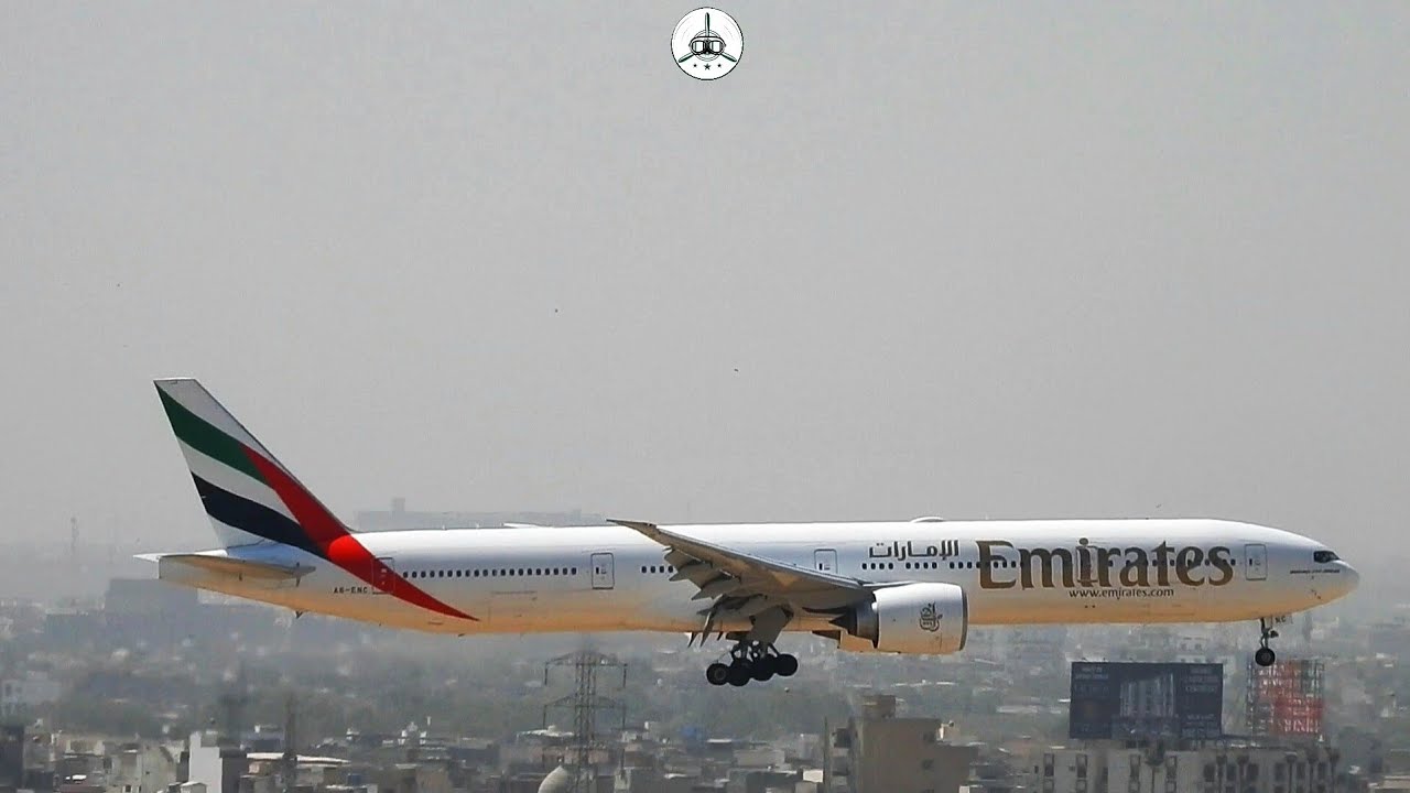 Spectacular View of Plane Spotting Moments at Karachi Airport