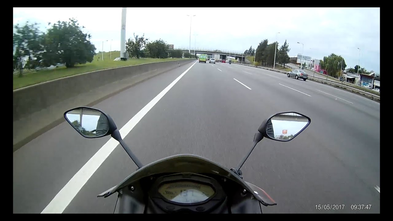 Yendo al trabajo y poniendo el vc200r a 140