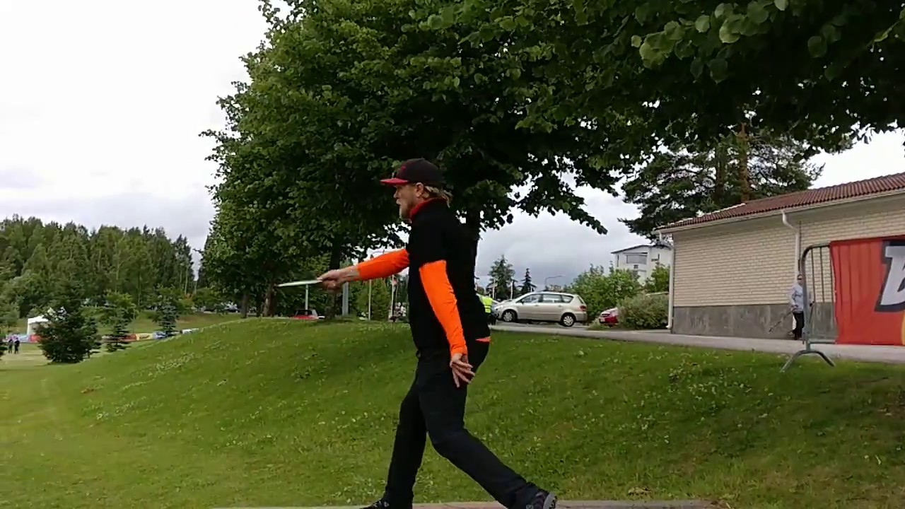 Presidents Cup 2017 - Karl Johan Nybo, hole 18 drive (Slow Motion)