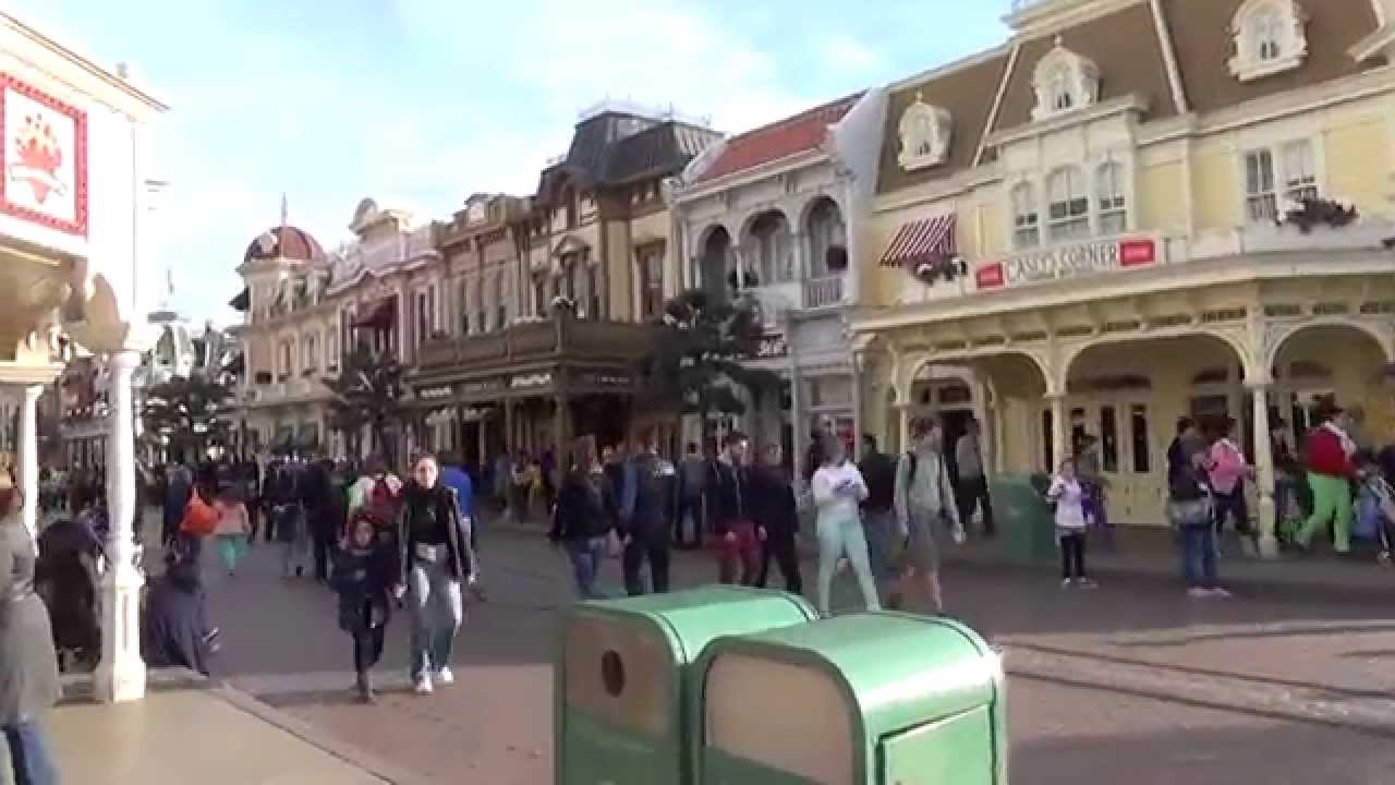 Disneyland Paris Walkthrough from Main Street USA to Castle HD