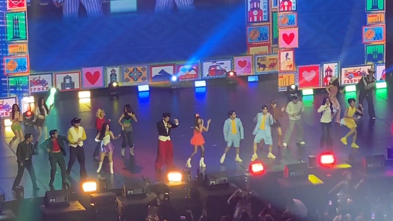 OPENING THE BIG COLLOVE - PBB CELEBRITY COLLAB LIVE AT SMART ARANETA COLISEUM 