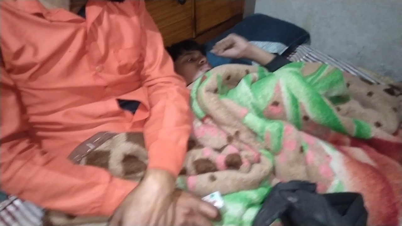 Aadi ki tabiyat kharab ho gayi 