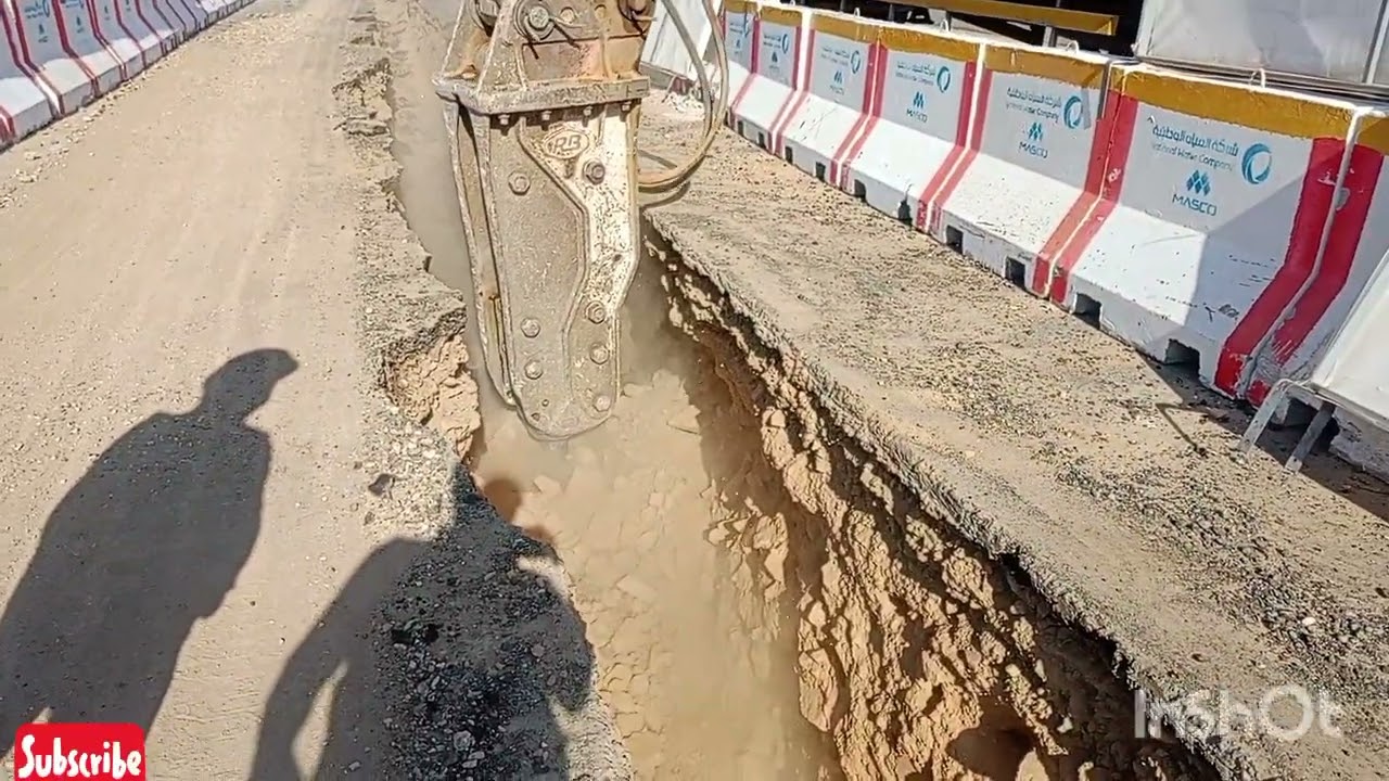 اعمال الطرق. بوكلين شاكوش دقاق 