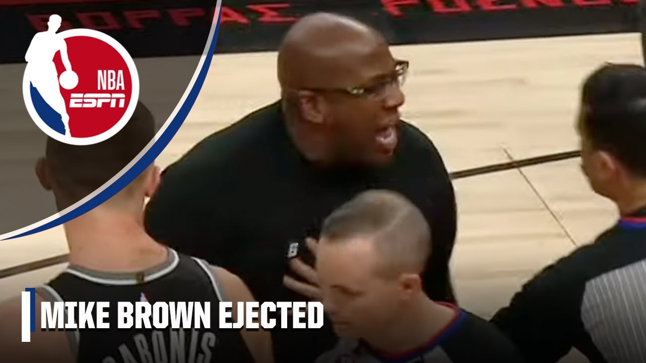 Kings coach Mike Brown ejected for tirade at referee 👀