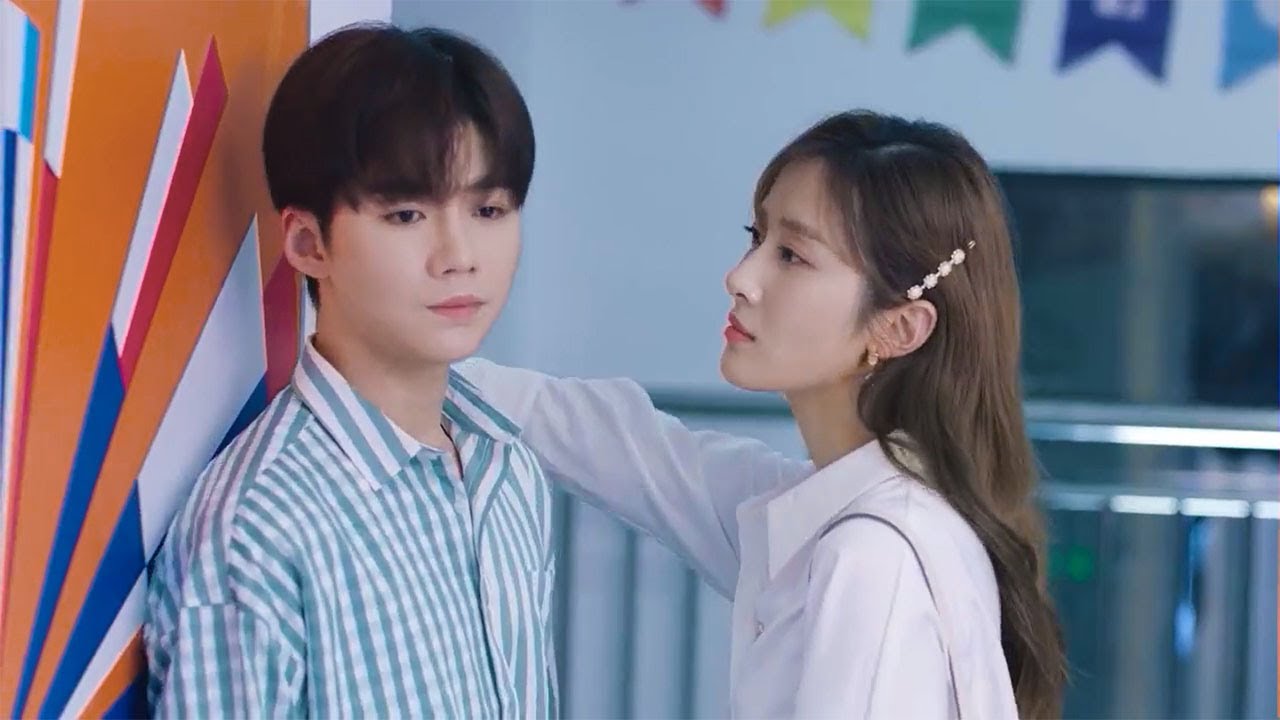 Female CEO Love Me 💕 Female CEO Fall in Love With a Handsome Man 💕 New Chinese Drama