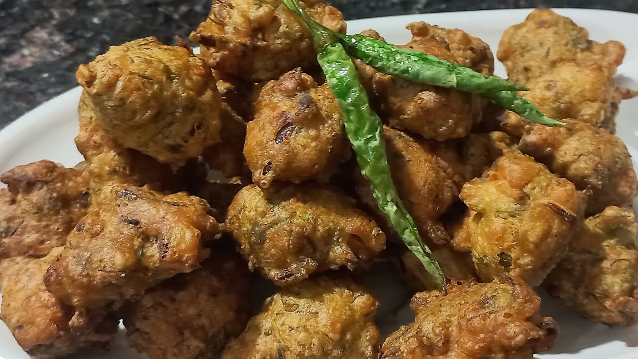 गाड्यावर मिळतात तशी गोल कांदा भजी | #भजी #bhaji 
