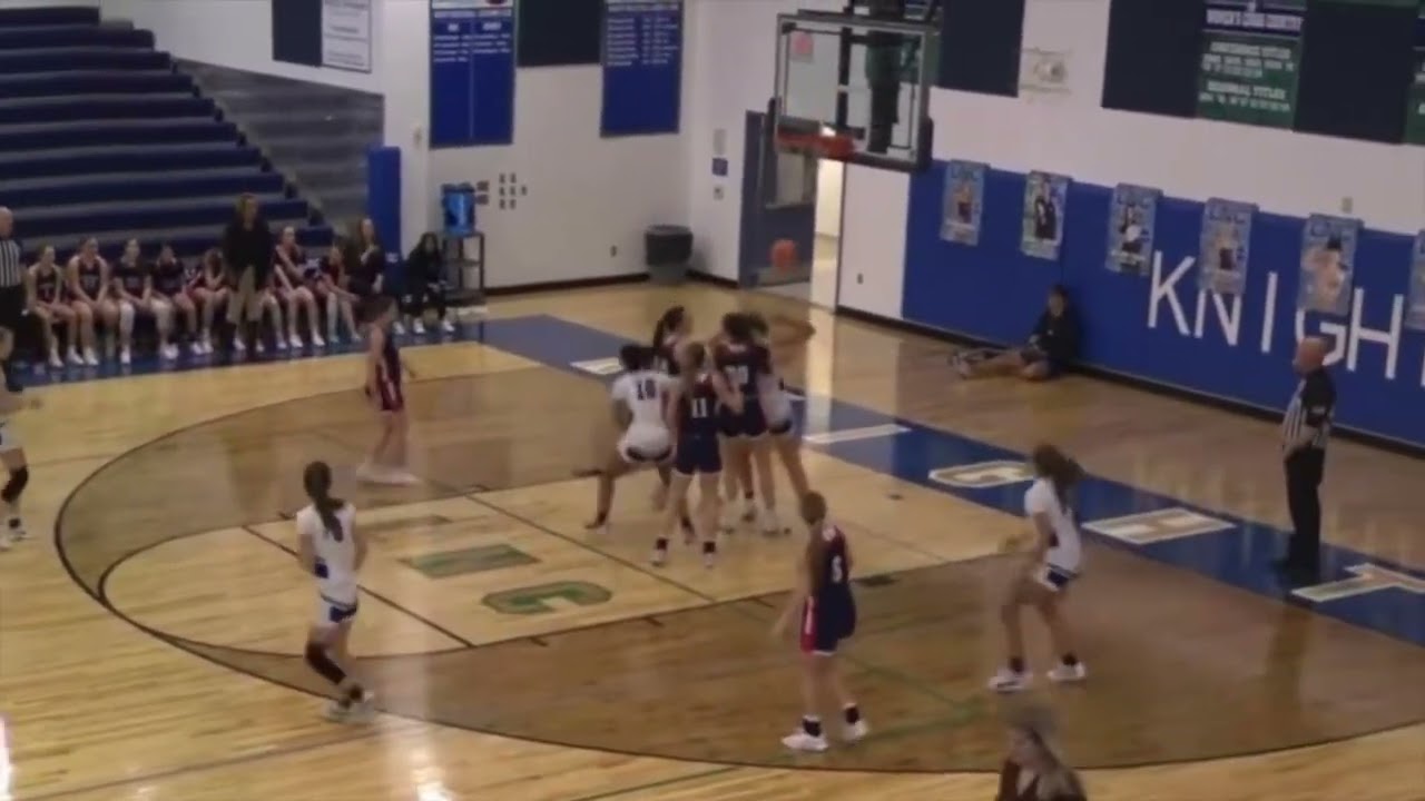 Callie Genece, 26 5'9 W