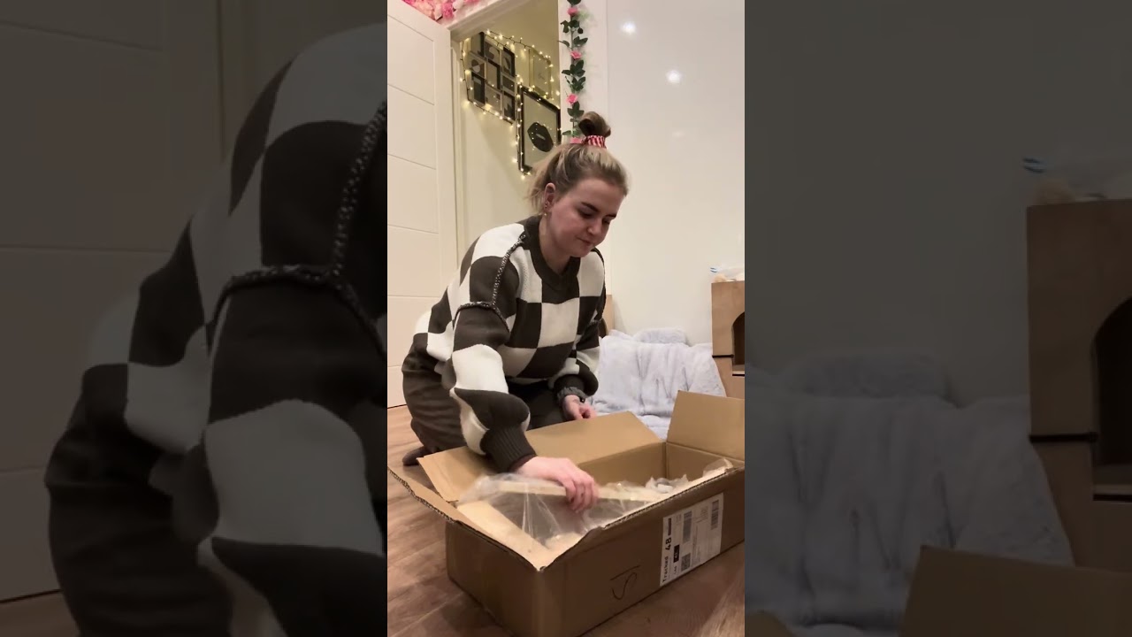 Bunny 📦 🐰#bunny #bunniesoftiktok #unboxing #rabbit #bunniesworldwide #animals 
