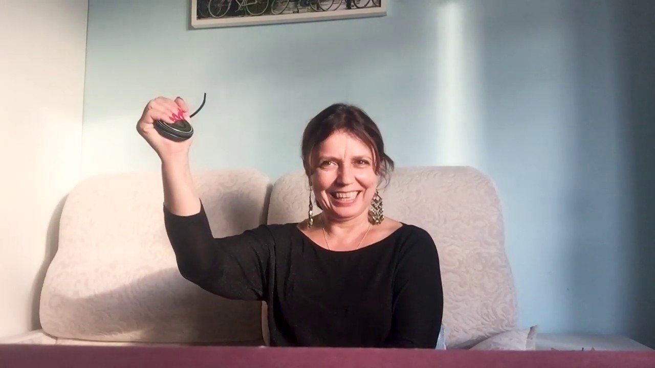 Maria Moya. О размерах Castanuelas del Sur.