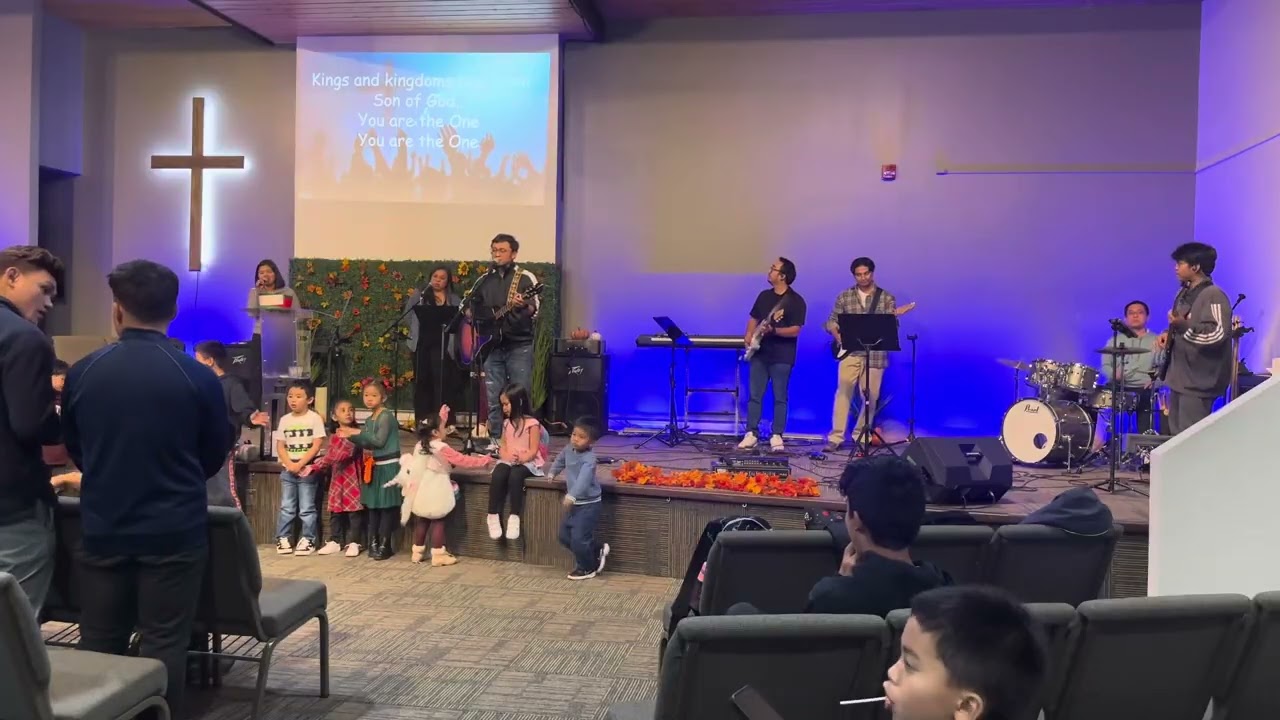 Sing, sing, sing (Closing song)