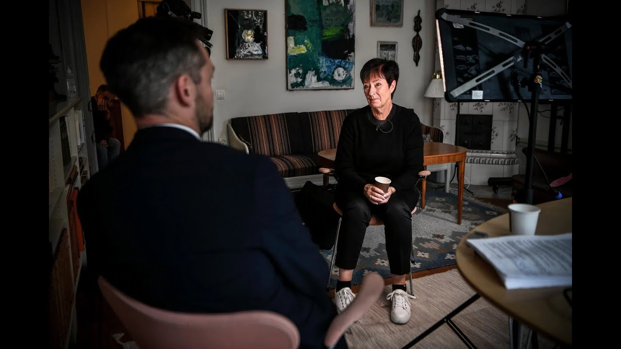 Mona Sahlin svarar på frågorna om: • Osanna intygen • Livvakten • Lyxbostaden