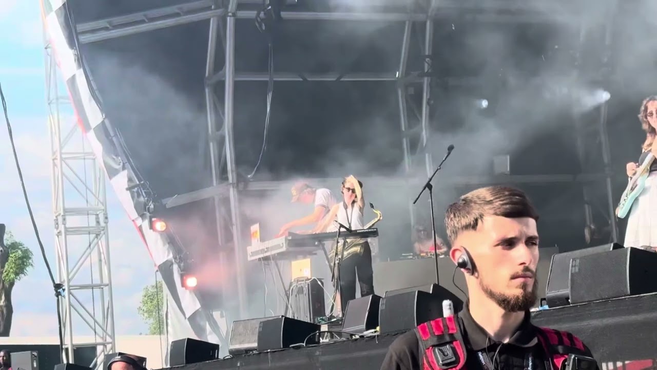 Fat Dog - Running - Wide Awake Festival, Brixton - 25th May 2024