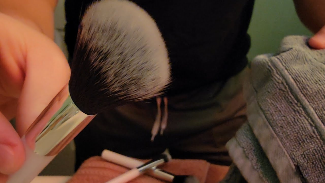 (ASMR) Towel Sounds/Camera Brushing 😴 [No Talking]