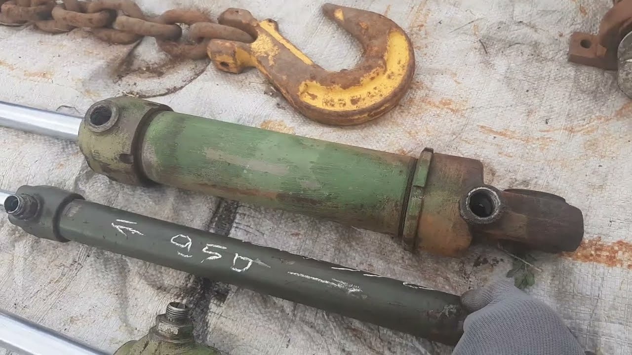 ГОЛОВКА ДО СТАНКА ,ПАТРОН ,ГІДРАВЛІКА,ФУГУВАЛЬНІ ВАЛИ, ДИСКИ ДО СІВАЛКИ ,ДОМКРАТИ ,СІТКА, РЕДУКТОРИ.