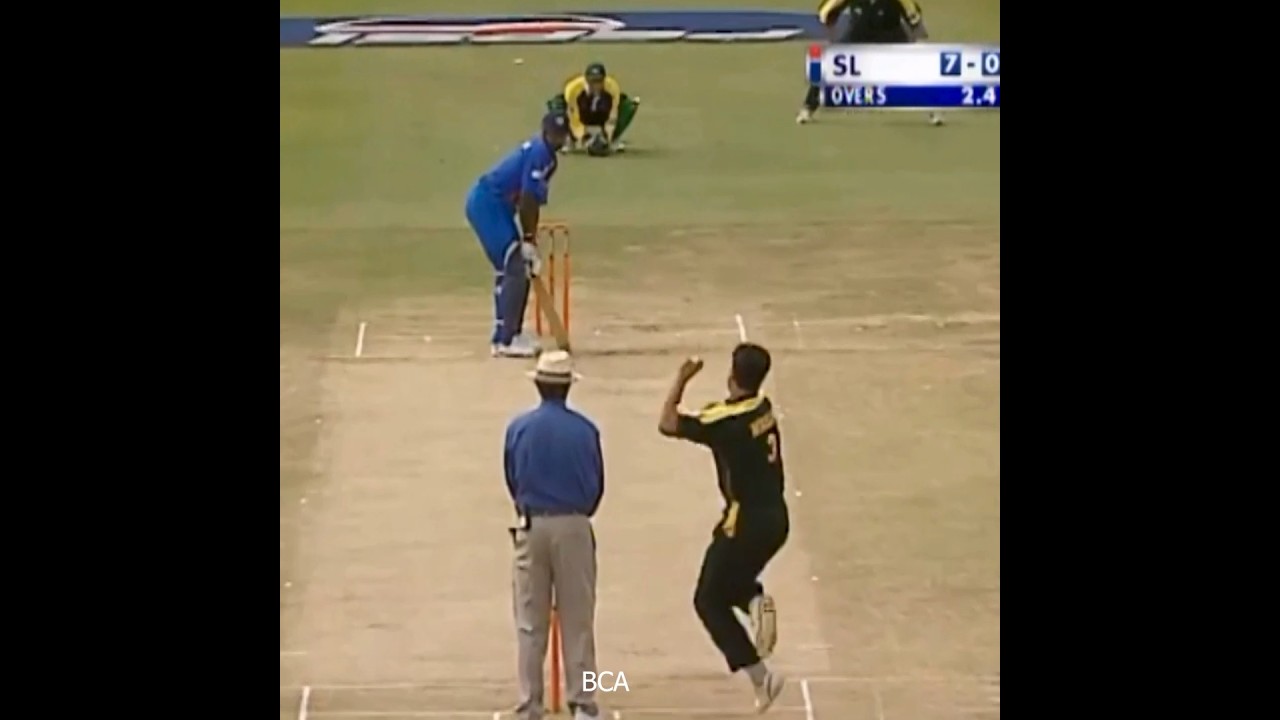 Wasim Akram Sets Up Avishka Gunawardene With Magical Fast Bowling - Analysis