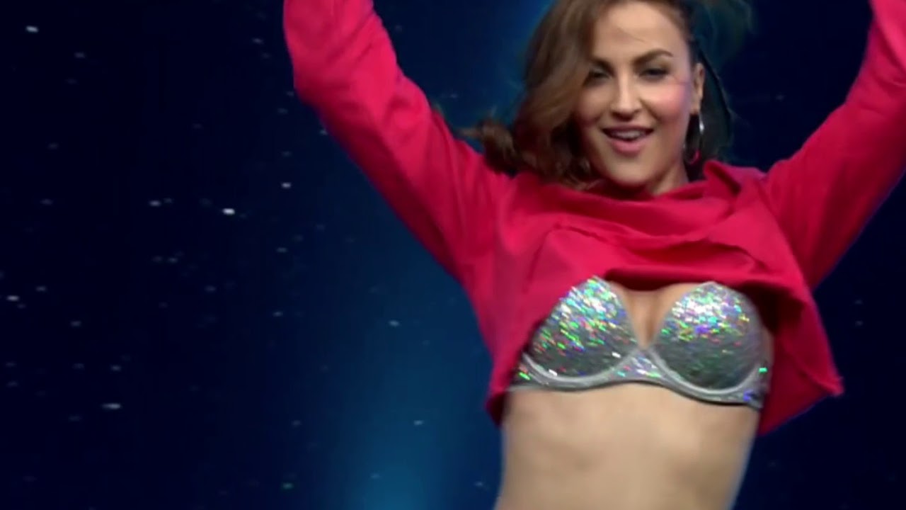 Aastha Gill - Buzz feat Badshah / Priyank Sharma
