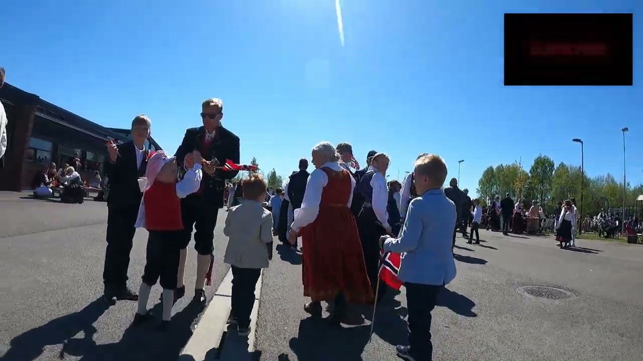 17. Mai -feiring   |  Norges nasjonaldag | Nannestad | Prest&aring;sen skole