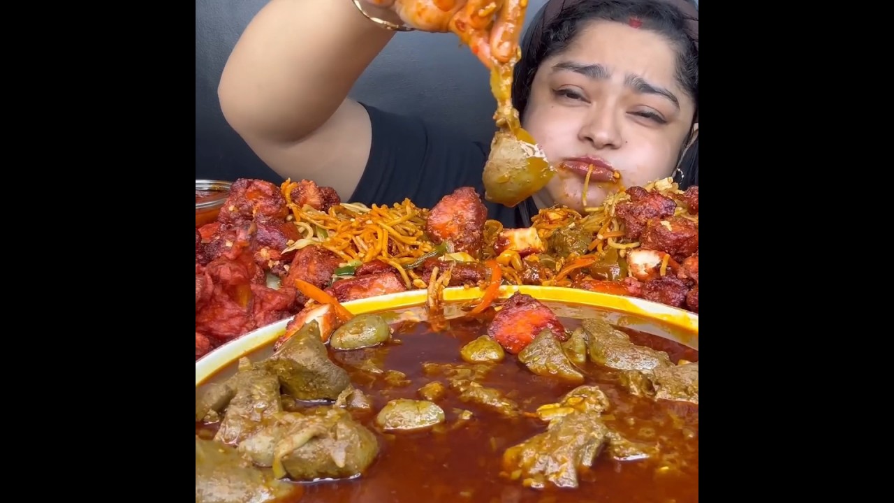 ASMR: EATING SPICY MUTTON LIVER CURRY🔥 NOODLES || #shorts #mukbangn#asmreating #mukbangasmr #asmr