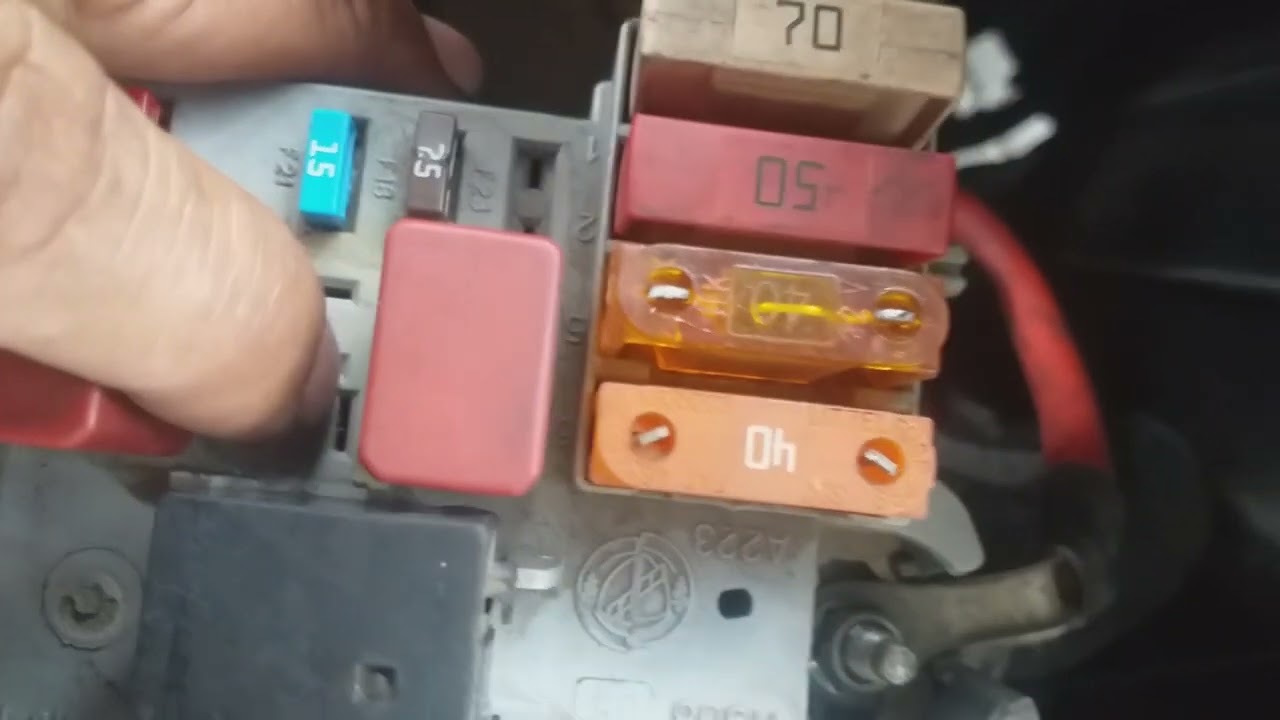 fusível do relé da bomba Ducato
