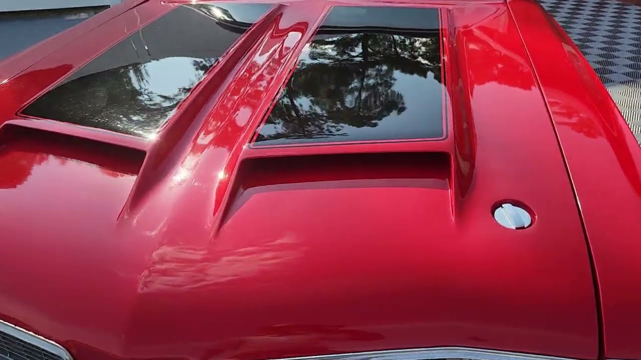 1970 Oldsmobile Cutlass Convertible Red on black , 350 350 Air, fresh resto