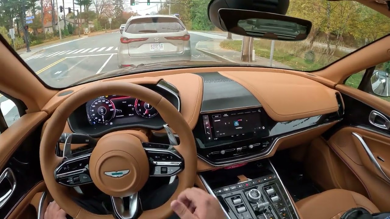 Обзор Aston Martin DBX 707 2025 года выпуска