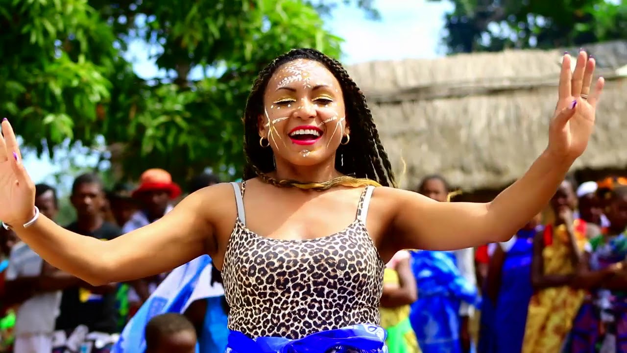 WARDA METIS Ankarabe  Clip officiel by MS 2k17