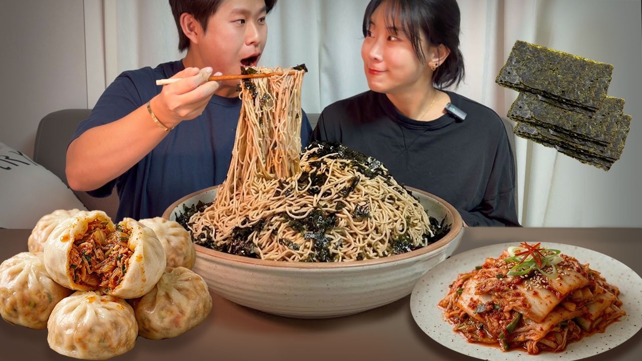 [SUB] 들기름 막국수와 매콤 김치만두의 조화 🍜🥟 | Korean Perilla Oil Noodles & Spicy Kimchi Dumplings Mukbang!