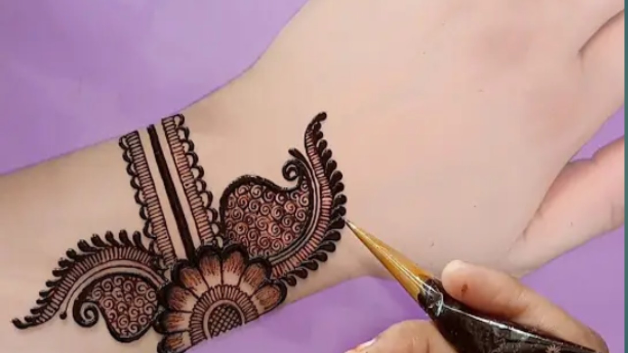 Latest Back Hand Mehndi 2026 Trend|Back Hand Mehendi Design – Simple & Elegant 😍