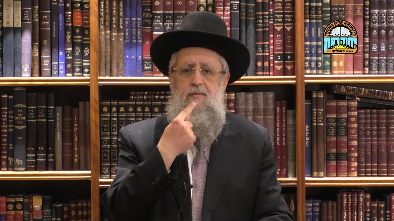 הרב דוד יוסף - פרשת שמות: 