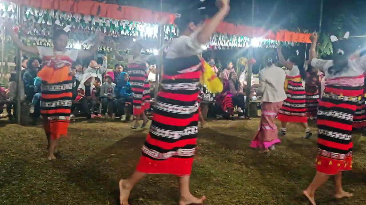 Zeme Traditional Dance (Hetua-tuabe) At Christmas Gathering.. 