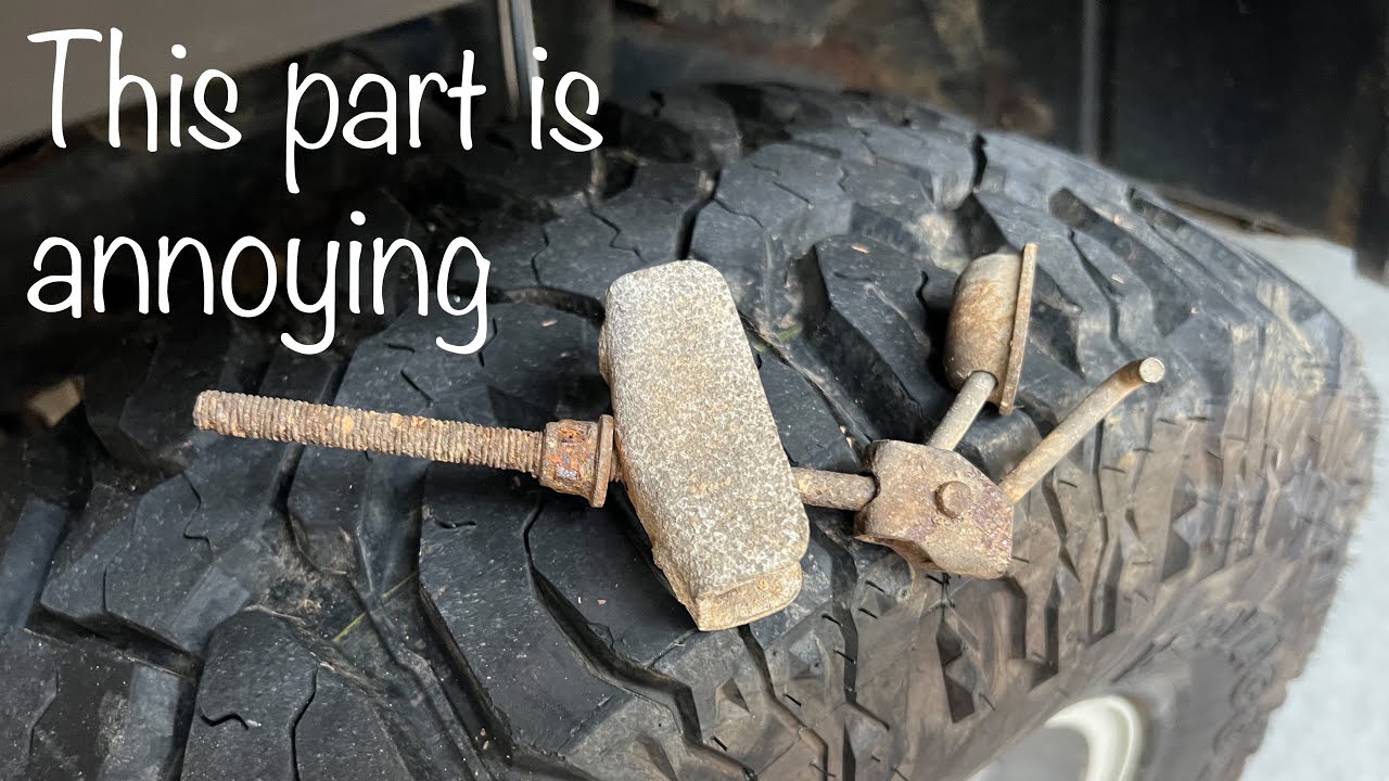 Fixing the MOST annoying problem with my Jeep | 1992 Jeep Wrangler YJ Parking Brake Adjuste