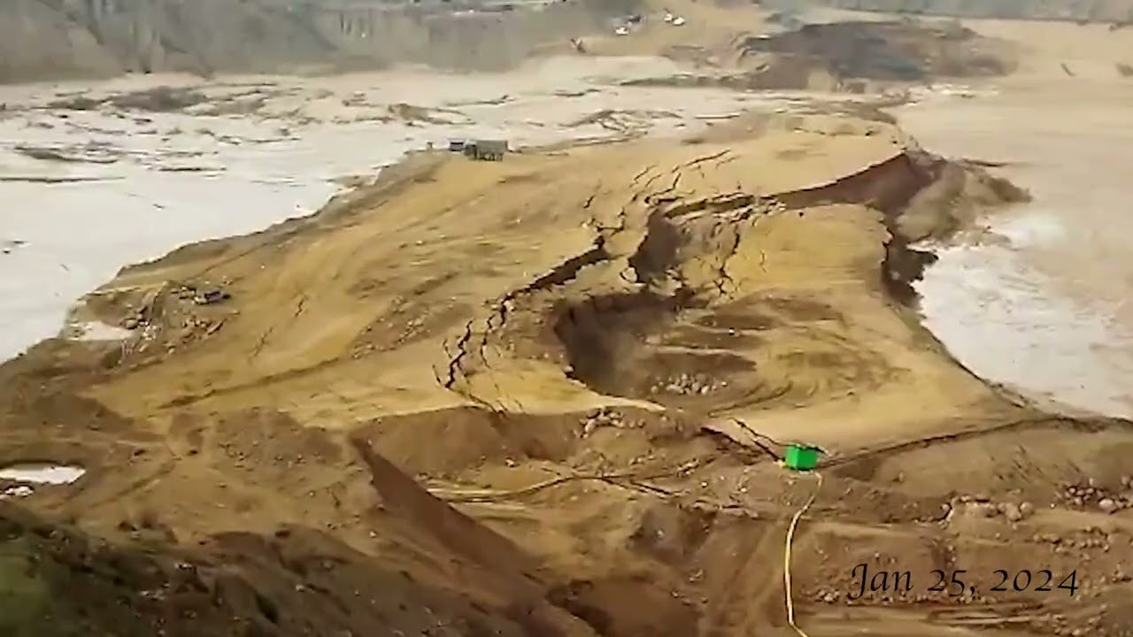 ဖားကန့် ဆန်ခါကျေးရွာအနီး နွံကန် ပေါက်ကျ