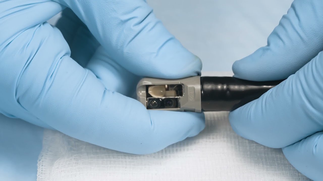 DEC Duodenoscope & Disposable Elevator Cap Attachment/Removal