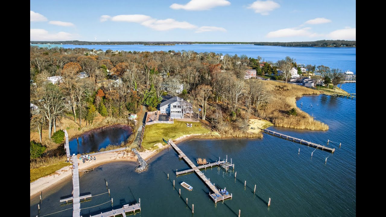 959 Morgan Drive | Presented by Mary Beth Paganelli