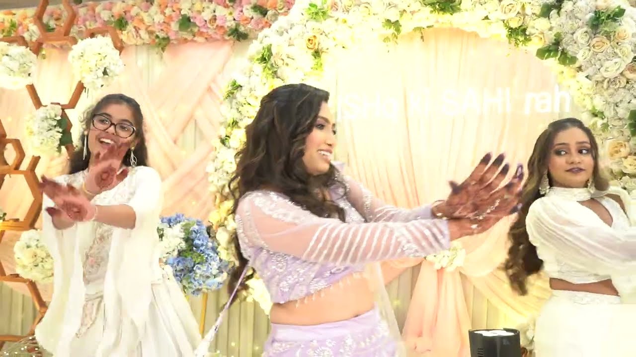 Best Surprise Dance by Bride #weddingchoreography #bridedanceperformance #wedmegood #bridedance