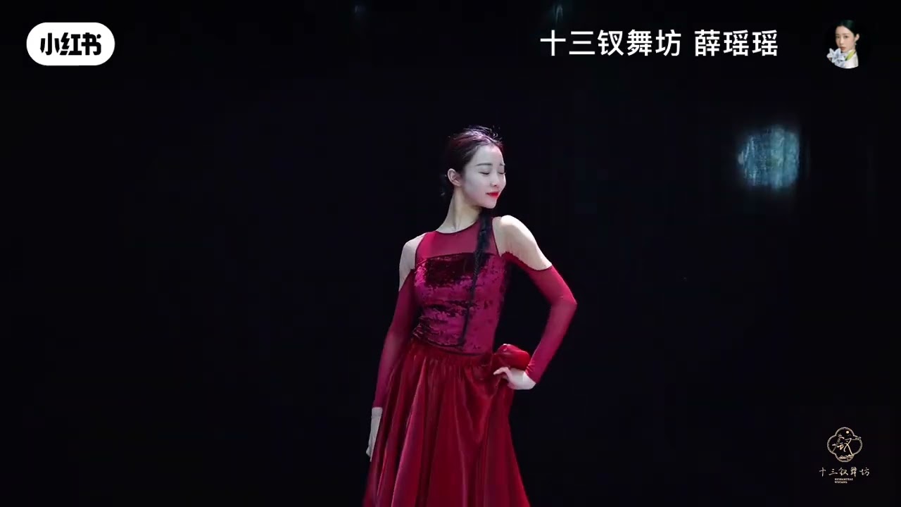 ​Thời Khắc- Tô Vận Oánh時候​ - 蘇運瑩​- Múa Quạt xếp- Múa Trung Hoa