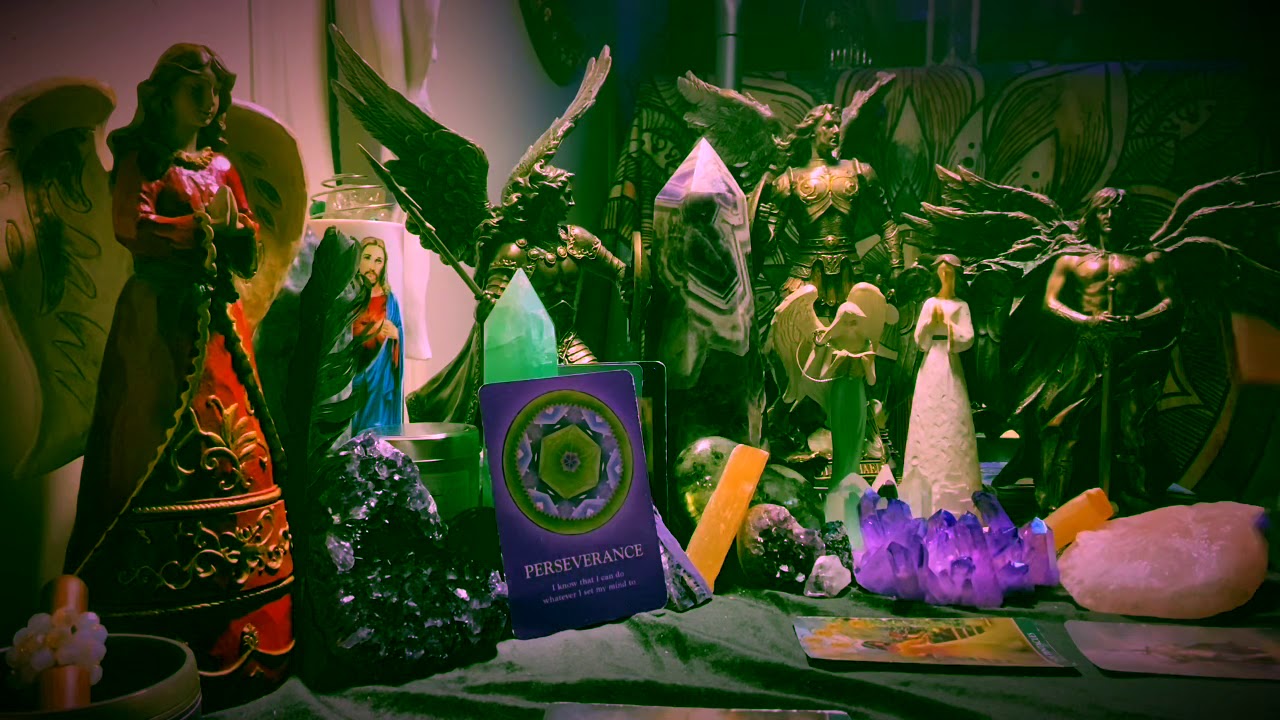 CAPRICORN ♑️ ( Nov4th-Nov11th) 2019 🙏🌈 WHAT YOU DESIRE IS ON ITS WAY 🌈❤️🙏