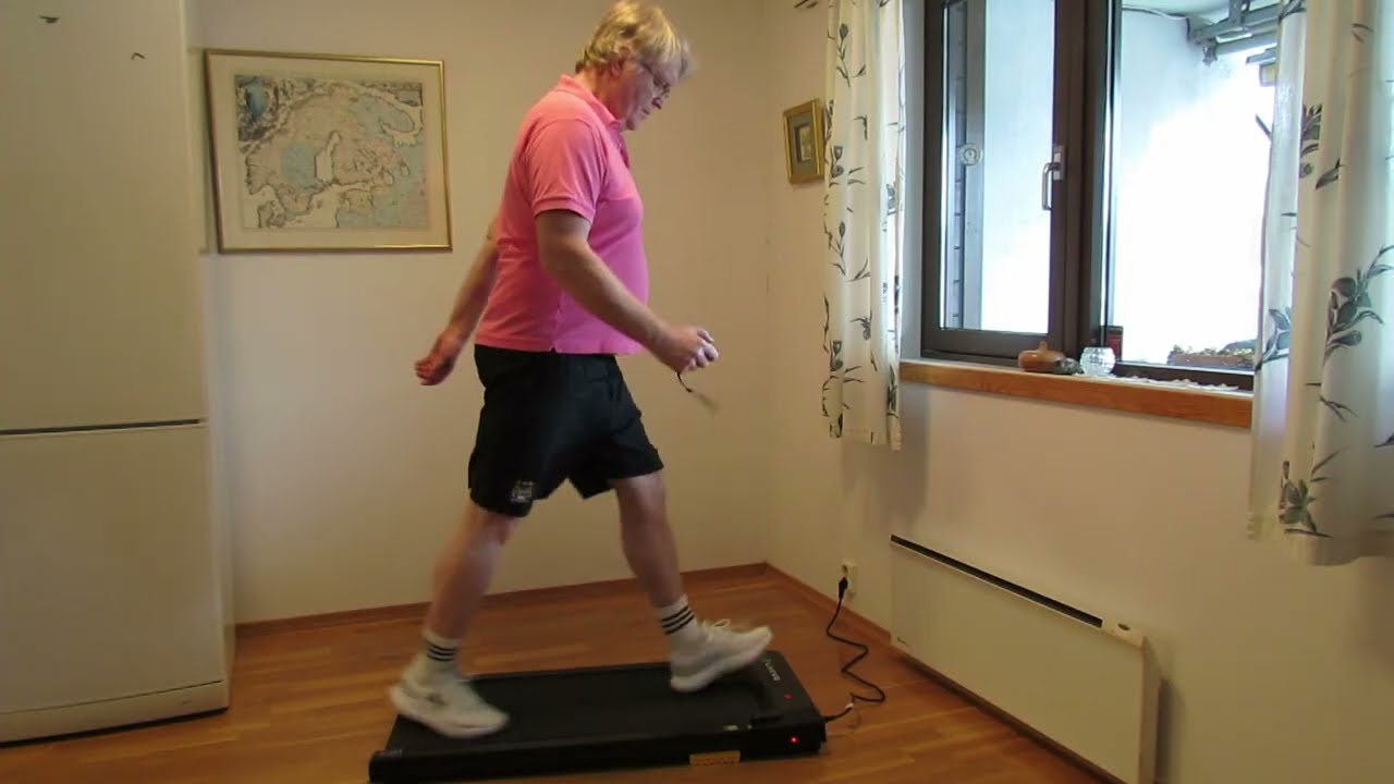Urevo SpaceWalk E1L walking treadmill 