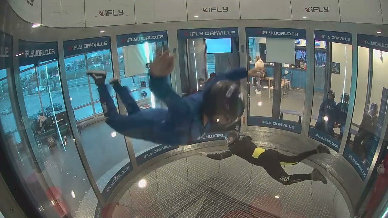 Beginner belly flying in the wind tunnel