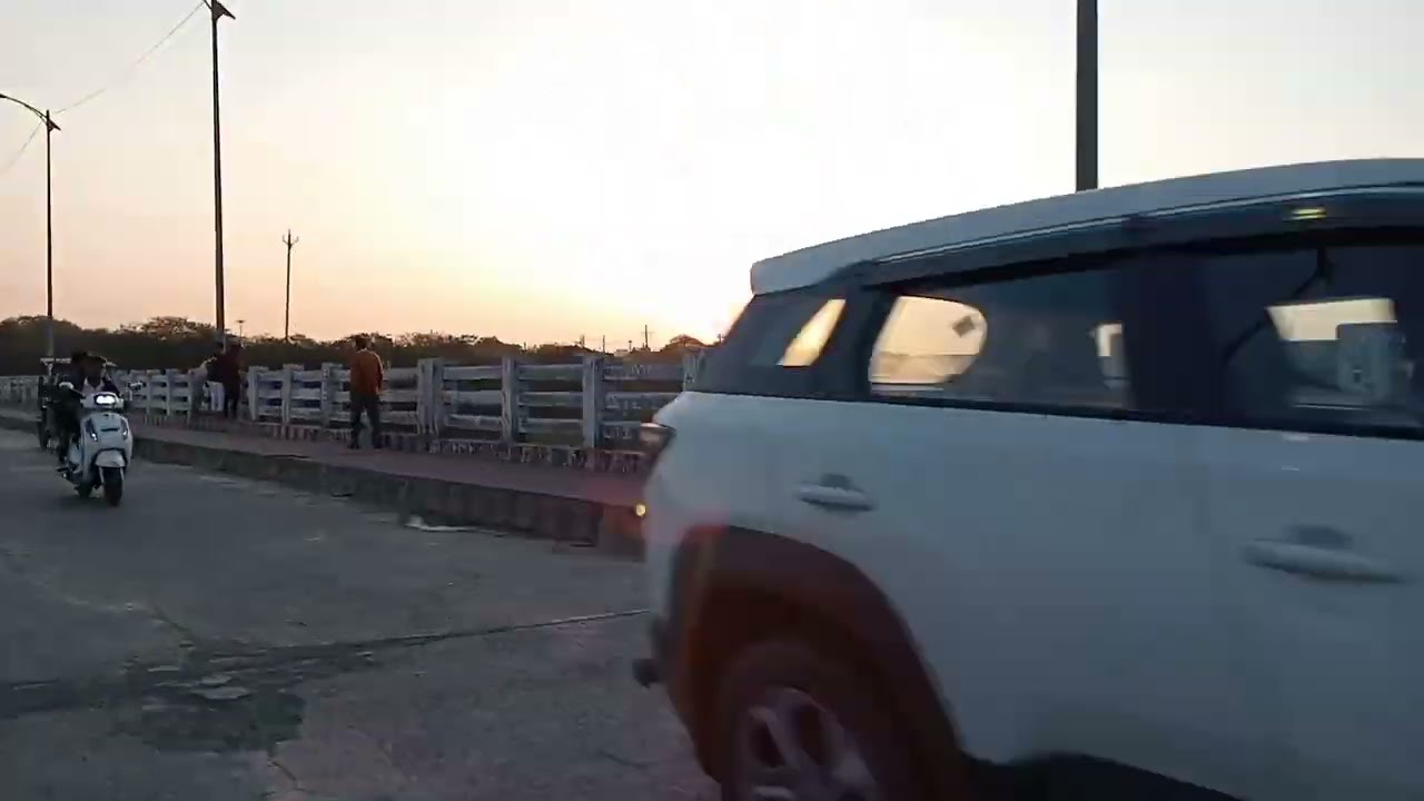 Jabalpur city view 🪟🙈 Day0/268 nonstop journey 😎😊 #video #viralvideo