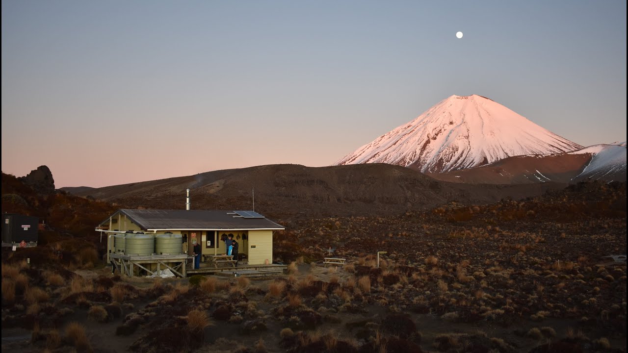 Winter Tramp in Tongariro National Park - Oturere Hut