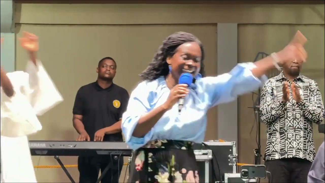 SALVADOR JESUS (Okamafo Jesus by Tagoe sisters)