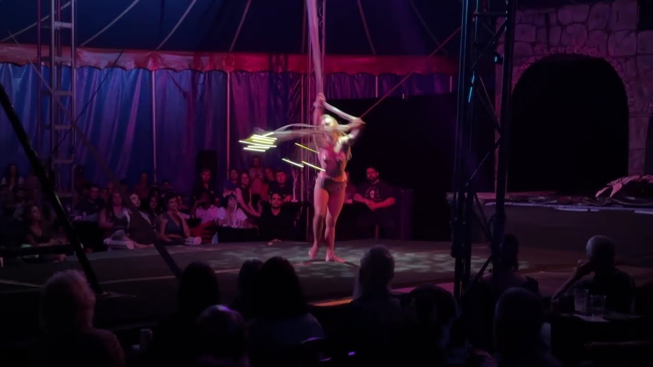 Starshine - Flynn Creek Circus Adult Show