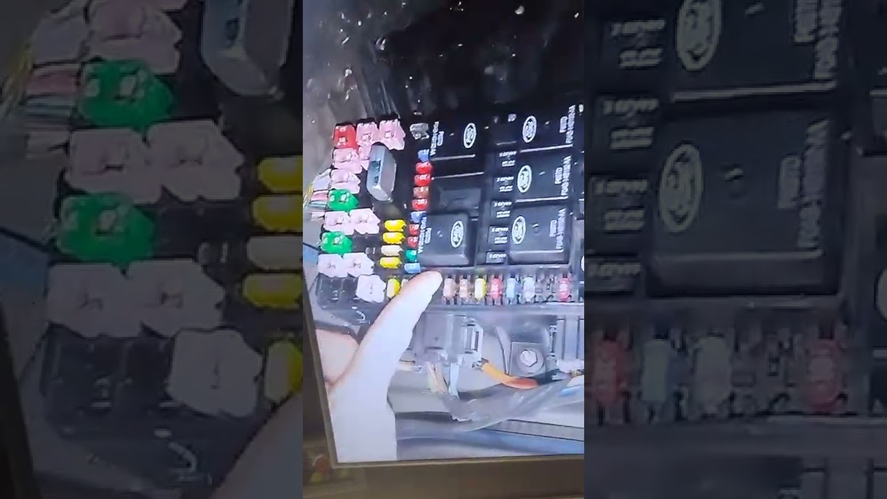 Ford Expedition 2005. no prende y encontré el problema no era la pila no el estarer