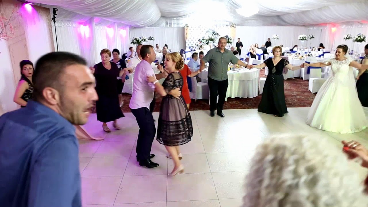 Formatia Live - colaj hore 1 (secvente nunta Daria si Ilie)