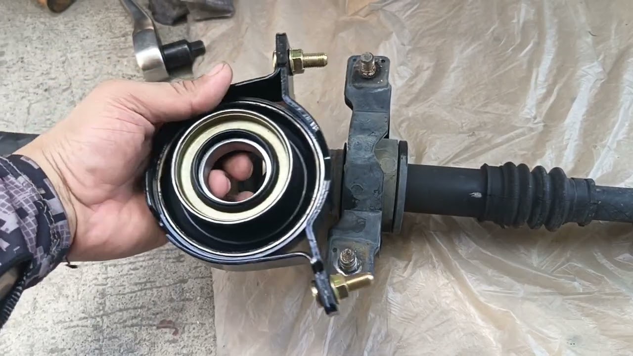HOW TO CHANGE CENTER BEARING | DA64W AWD SMILEY EDITION