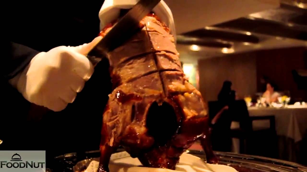 Foodnut.com - Lung King Heen - Hong Kong - Peking duck carving