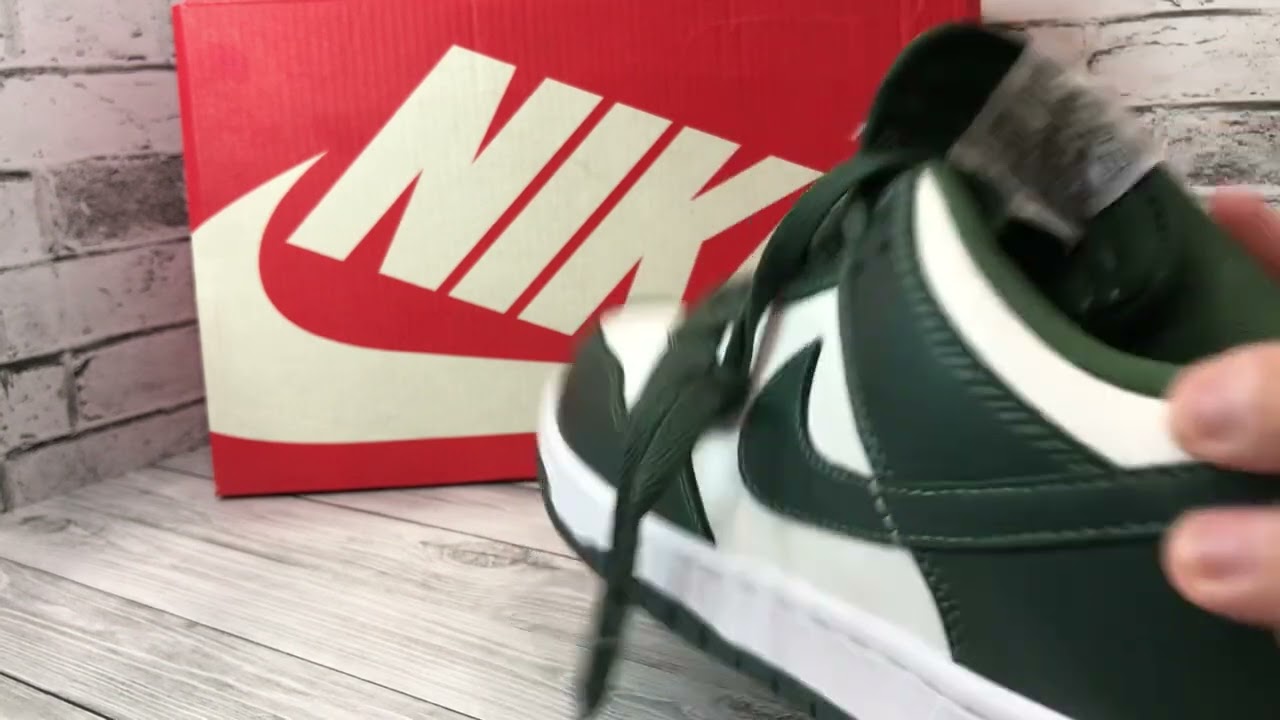Кроссовки Nike Dunk Low Team Green
